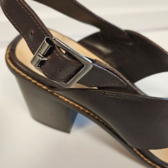Tahri Brown Leather Sandals sz 11 - Picture 6 of 9